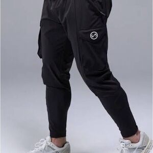 TLF Train Element 7/8 Cargo Joggers - Black